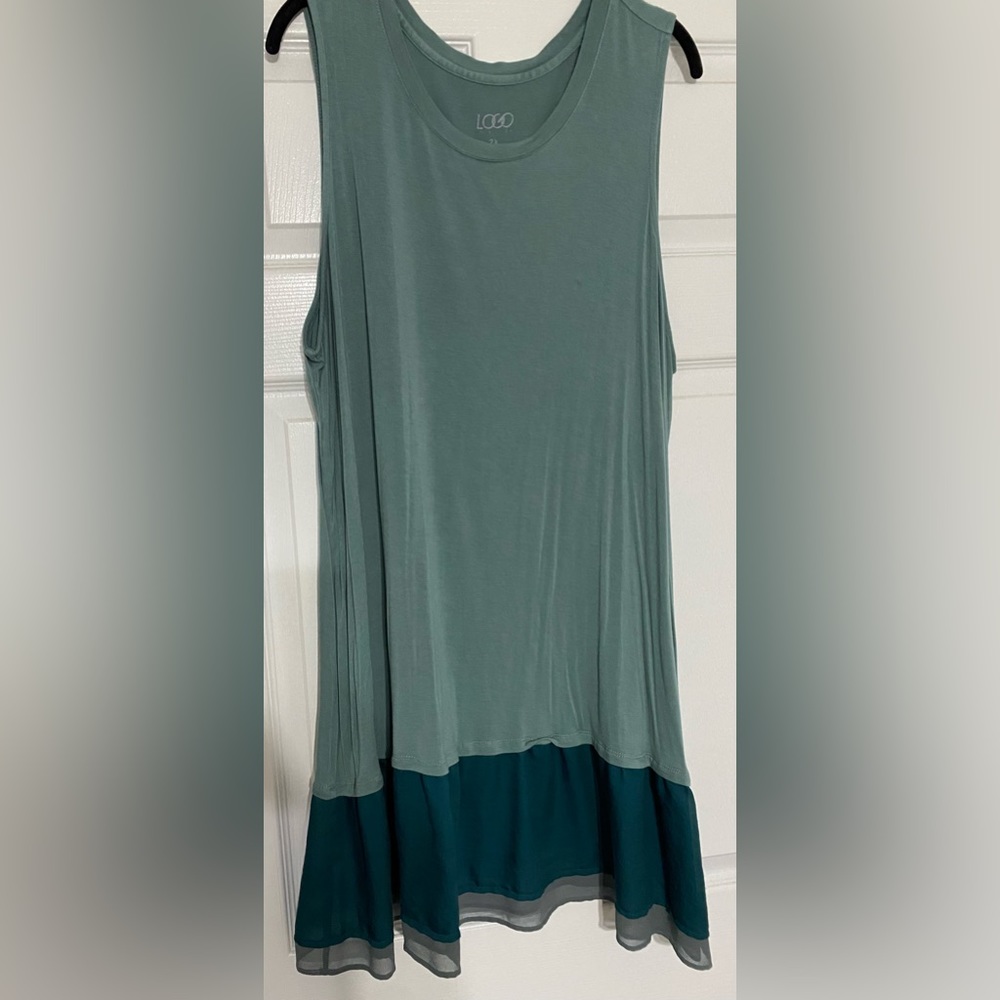 LOGO BY LORI GOLDSTEIN TANK WITH CHIFFON HEM - Size 2X - Color: Green